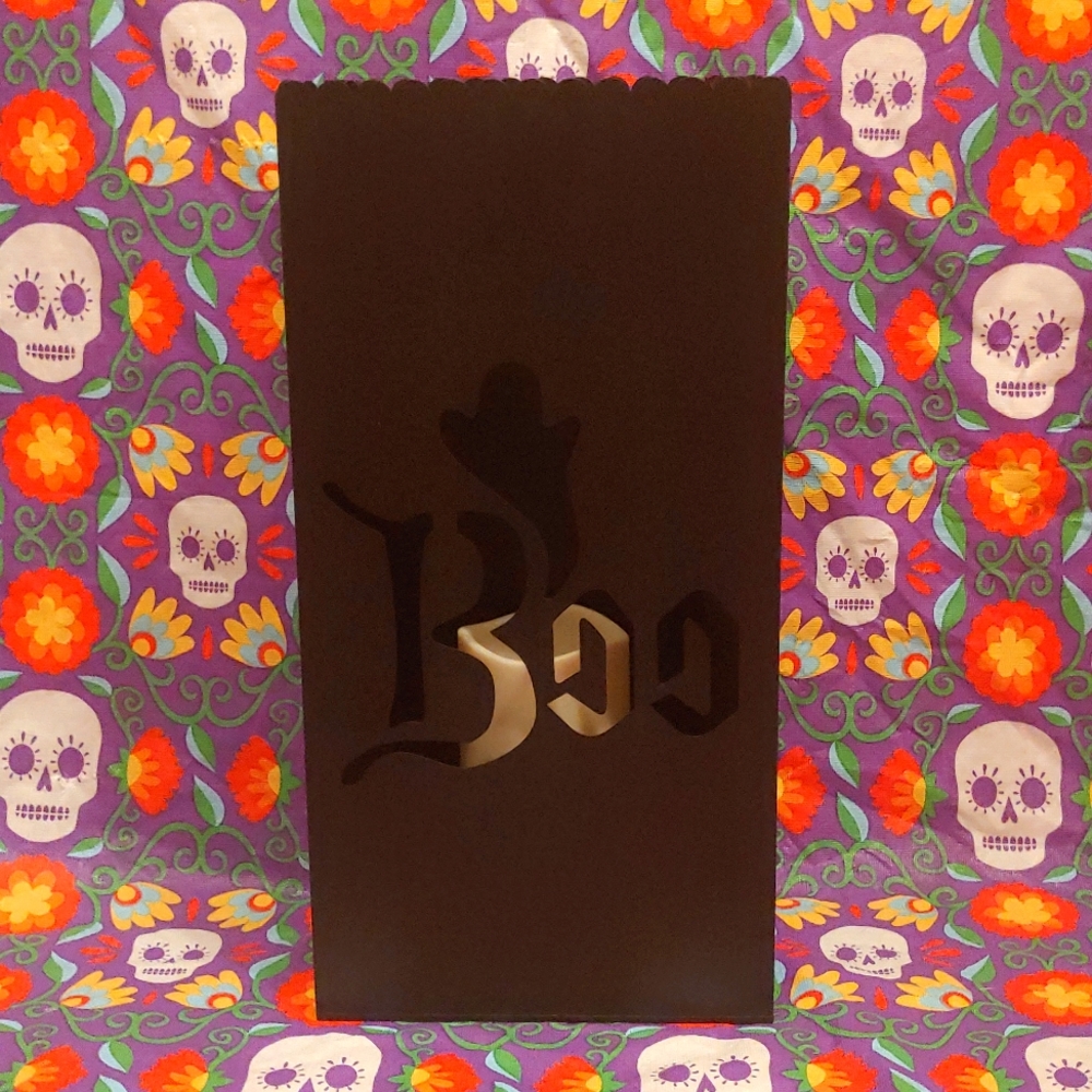 Metal Light Up Boo Decor